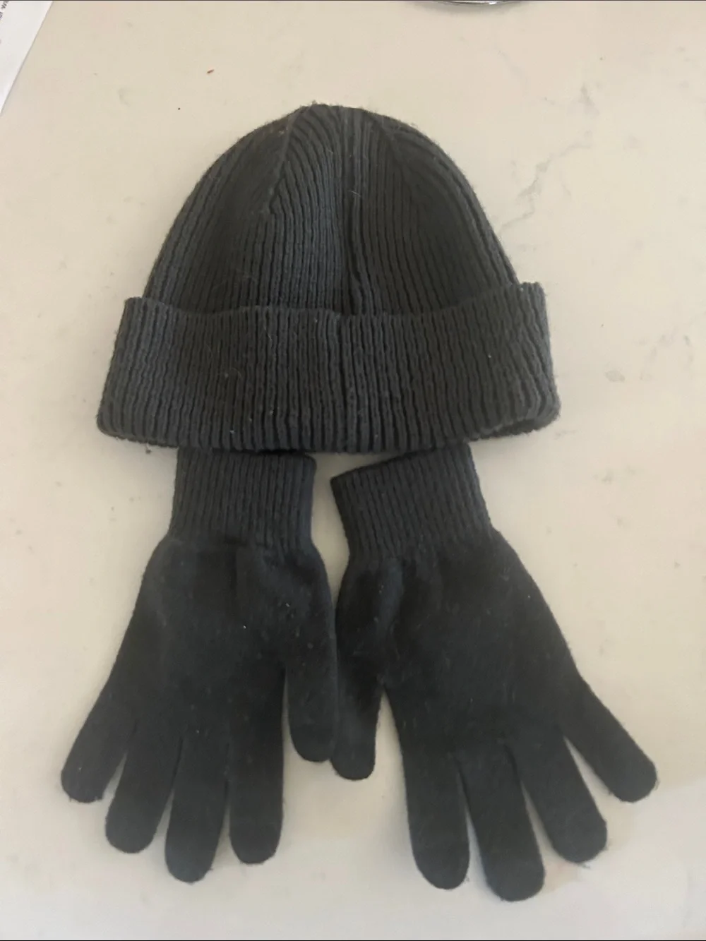 Kids Black Beanie and Gloves Set with Green Creeper Logo